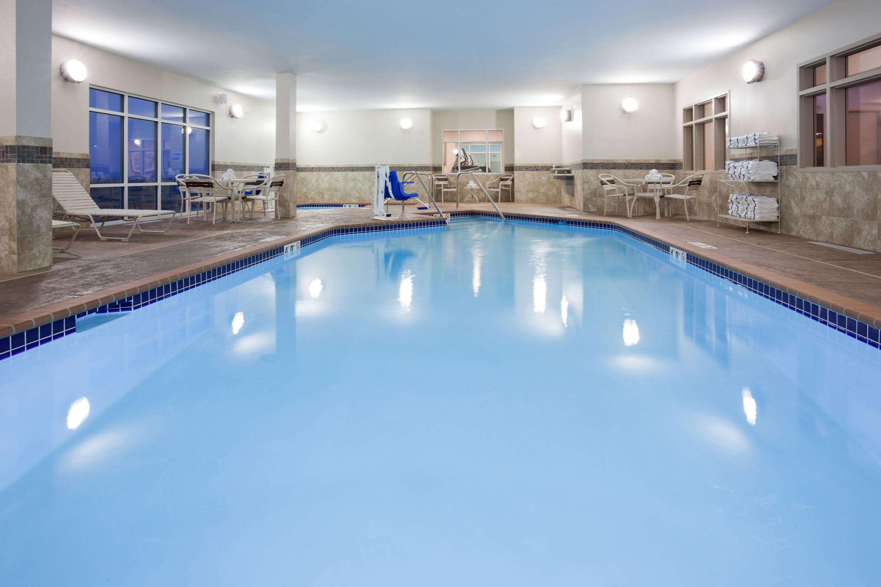 Americinn By Wyndham Sibley Ngoại thất bức ảnh