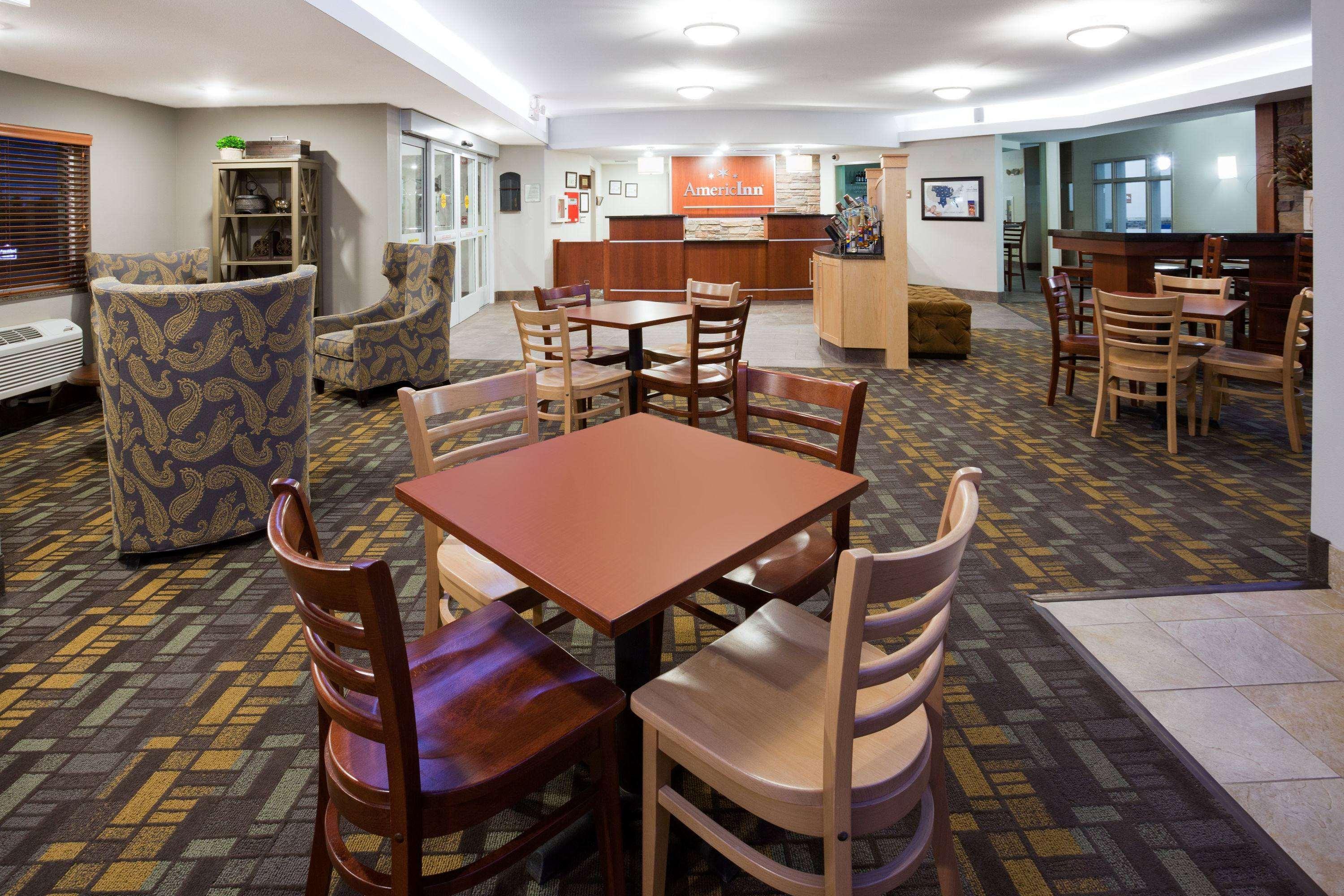 Americinn By Wyndham Sibley Ngoại thất bức ảnh